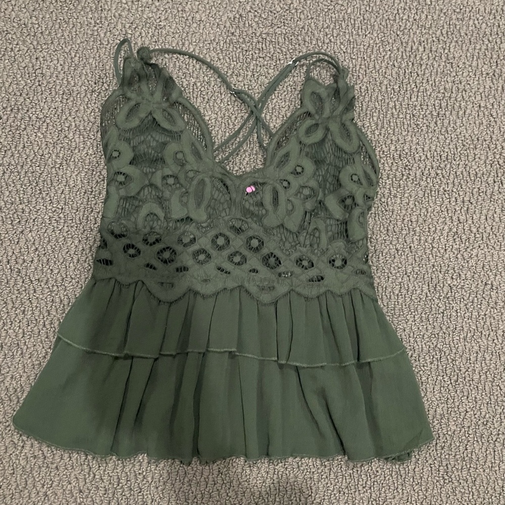 Green flowy tank